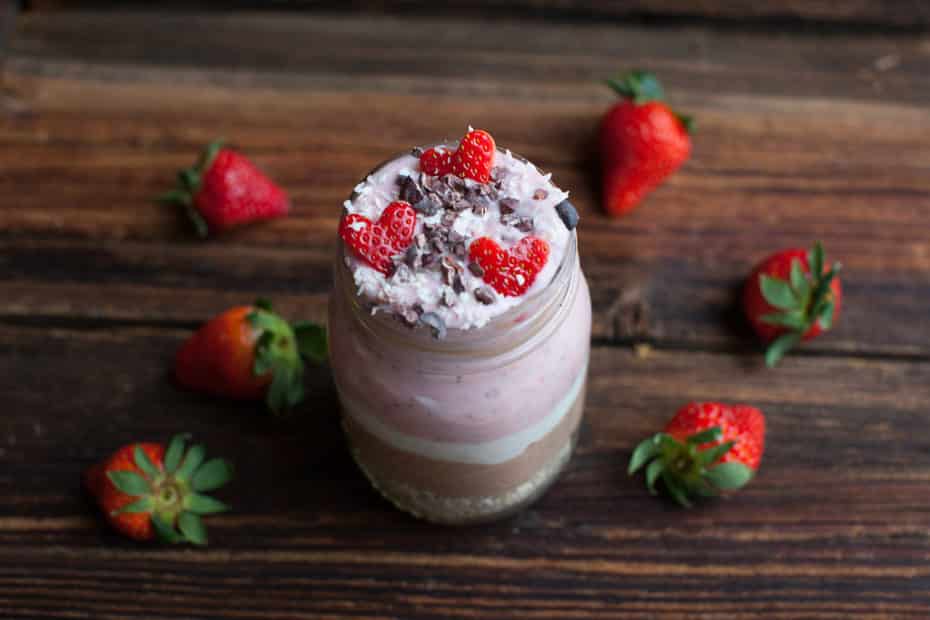 neapolitan-overnight-oats
