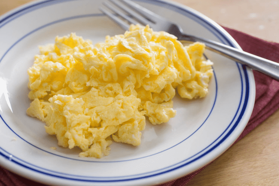 Fluffy and Creamy Scrambled Eggs