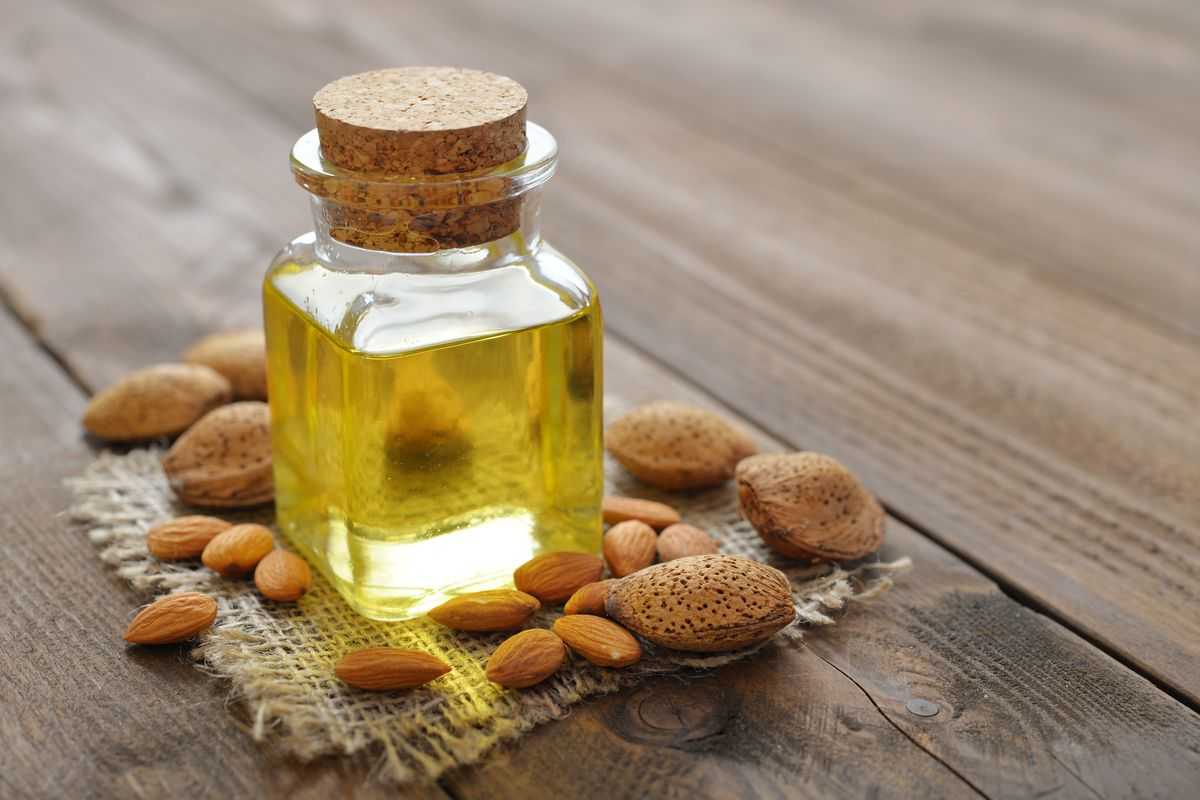 Almond oil; Amazing benefits for your skin Beauty Body & Health